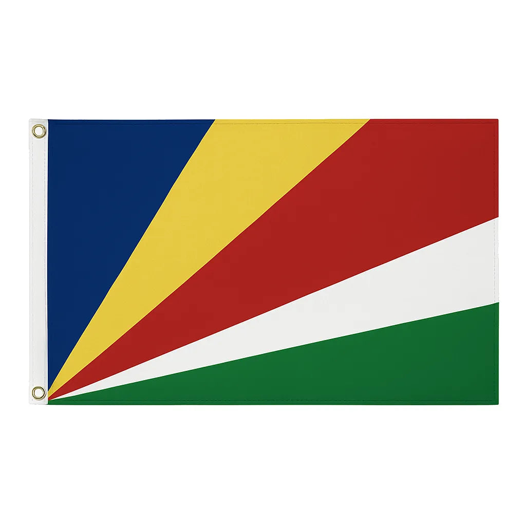Seychelles novelty flag – national design with brass eyelets, ships from the UK